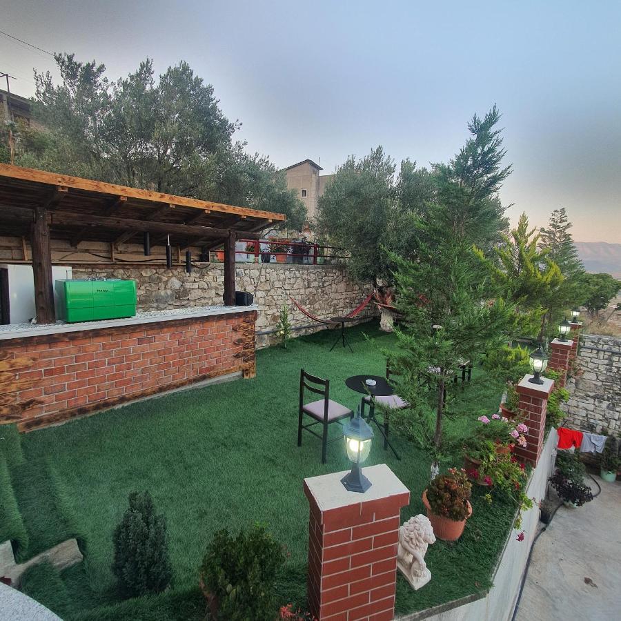 Villa Mehmeti Sarande Luaran gambar