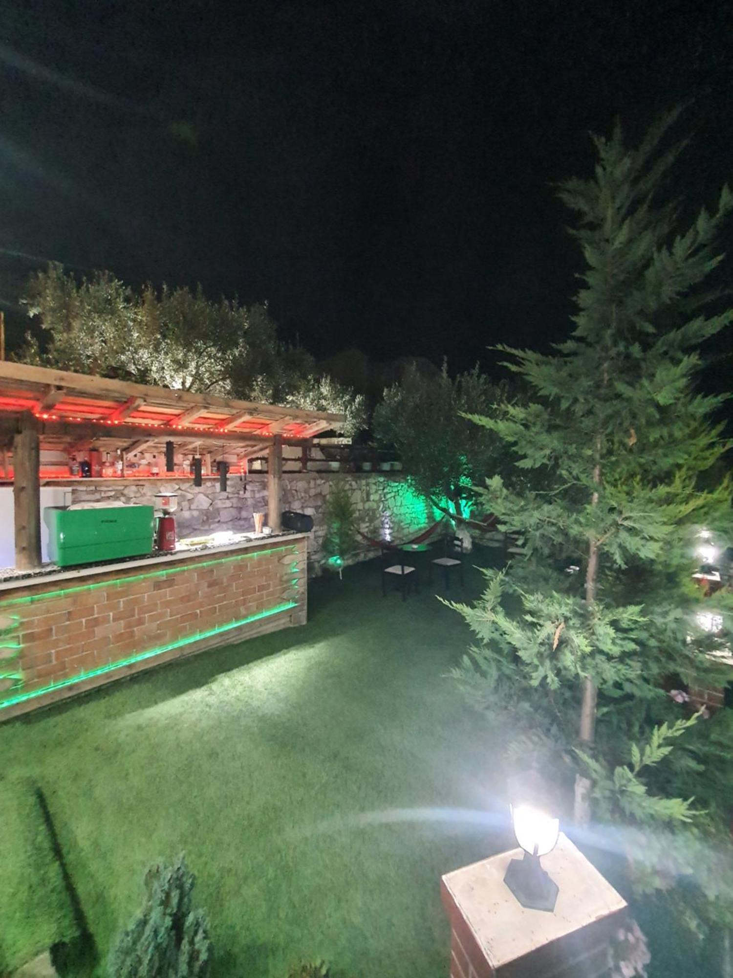 Villa Mehmeti Sarande Luaran gambar